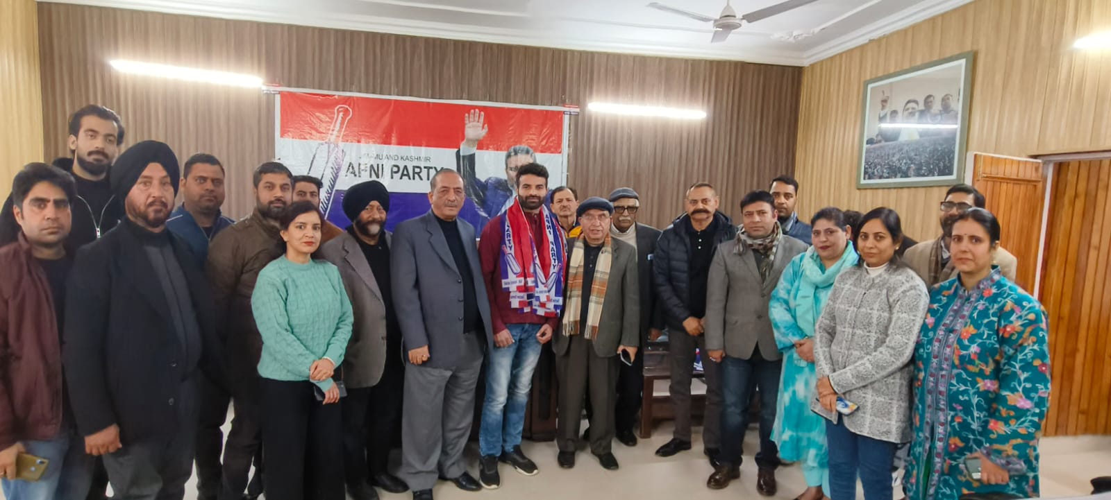 Legal luminaries can play major role in shaping future of J&K: GH Mir