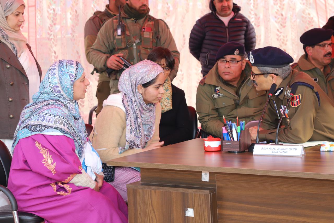 Strict action being taken against those pushing youth towards terrorism, drugs; DGP