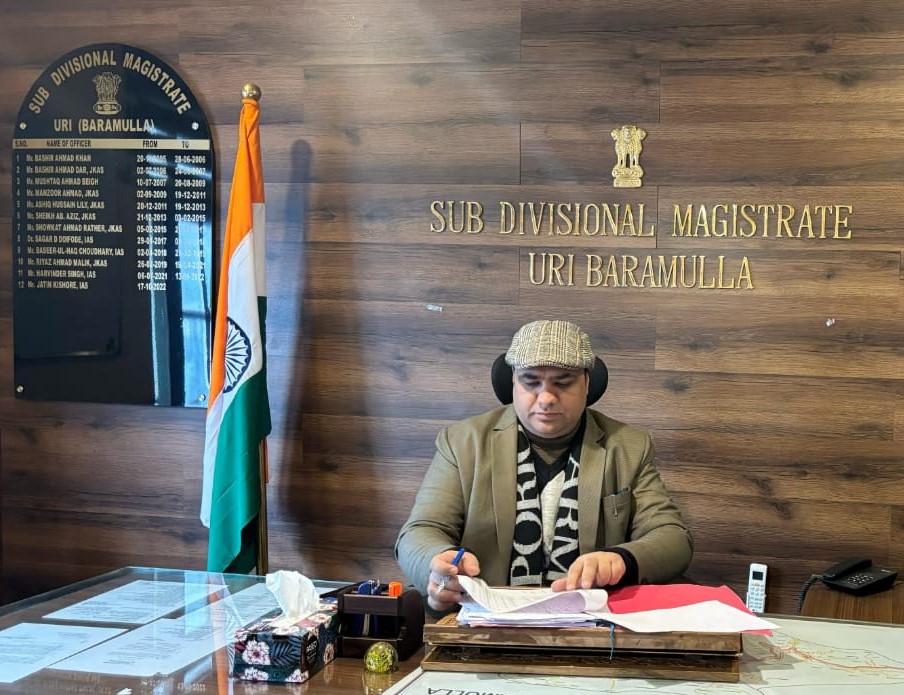 Javid Ahmad Rather assumes charge as SDM Uri