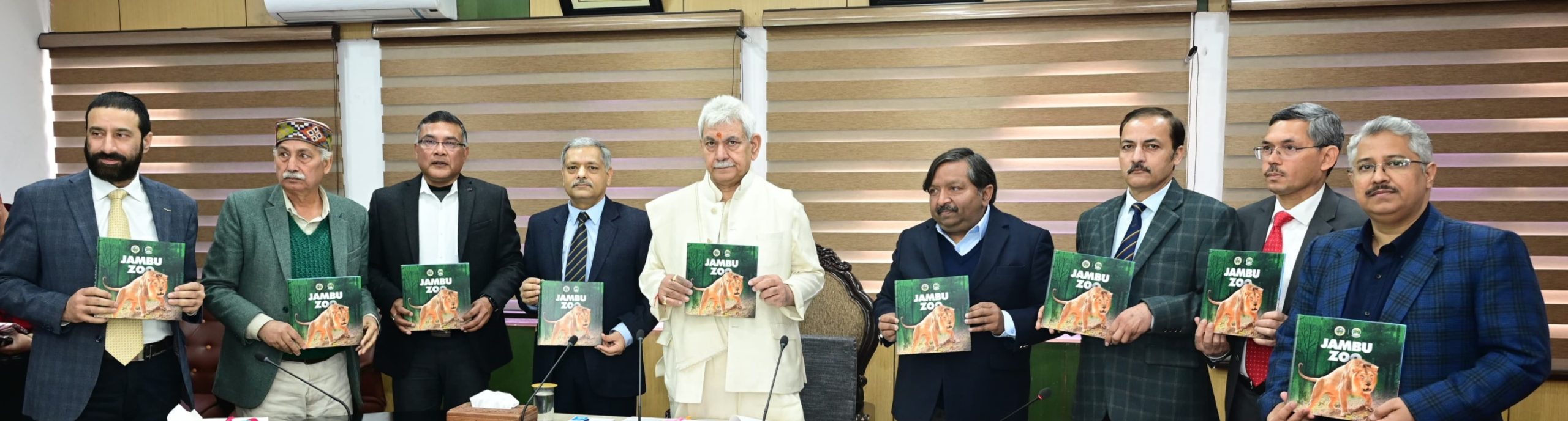 LG calls for increasing awareness of wildlife conservation