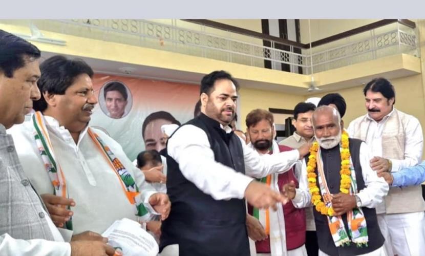 Former BJP MLA joins Congress in Jammu