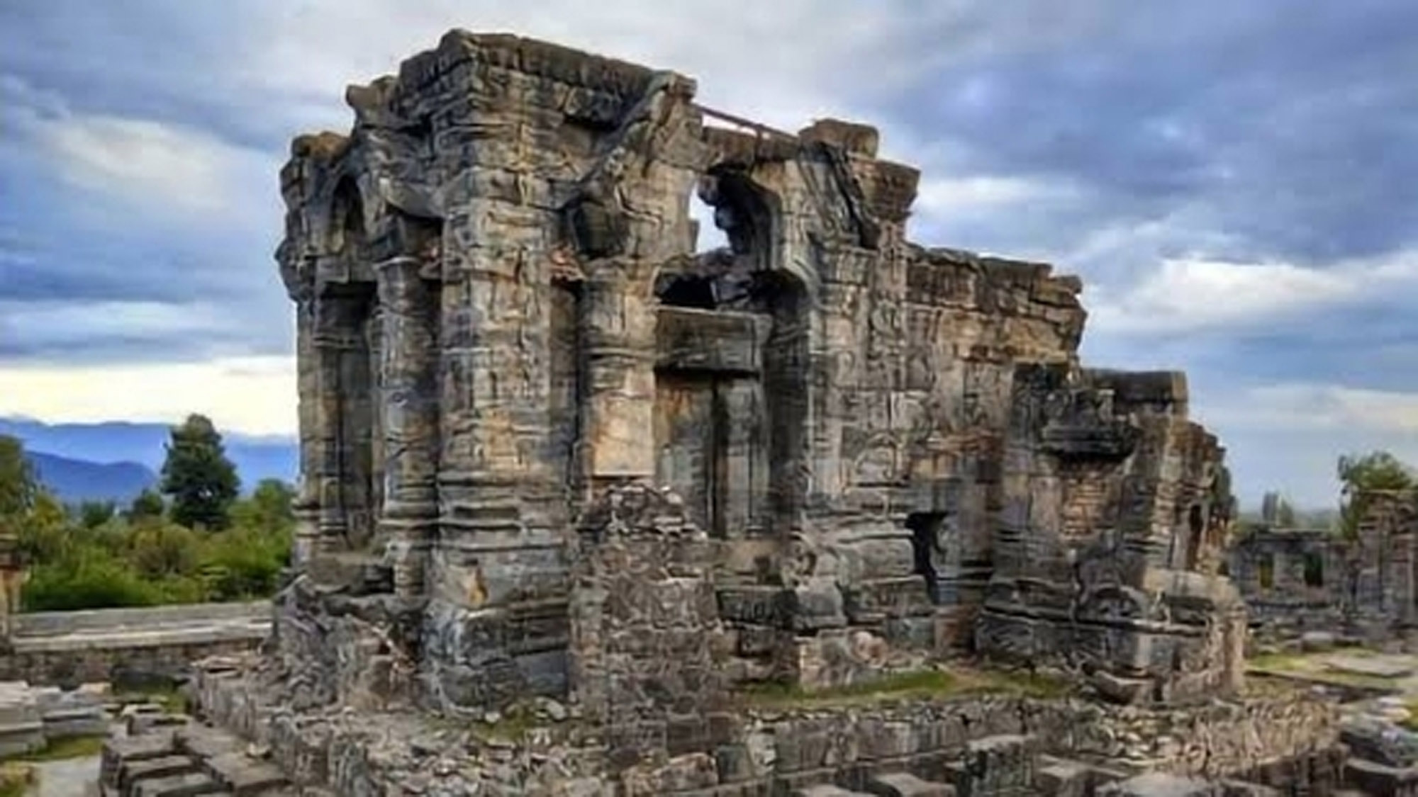 Restoration of ancient Martand temple on cards in Kashmir, meeting scheduled next week