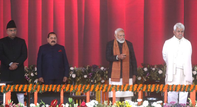 PM Modi inaugurates development projects worth over Rs 6,400 crore in Kashmir