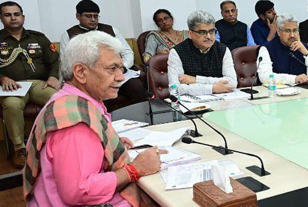 Focus on health for all; ensure healthcare services are efficient, effective and equitable: LG to H&ME officials