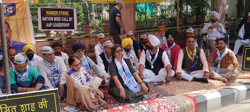 AAP workers observe fast in Jammu to protest Kejriwal’s arrest