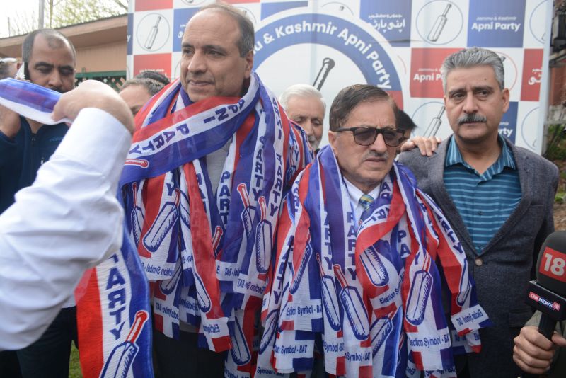 Apni Party fields candidates for two LS seats in Kashmir