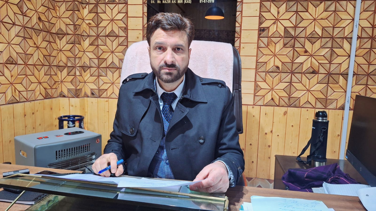 Handwara admin notifies No Parking Zones