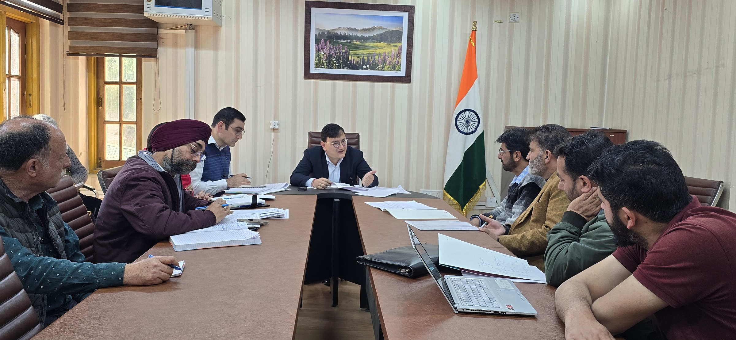 DEO Bla visits Gulmarg AC to ensure AMFs at all polling stations