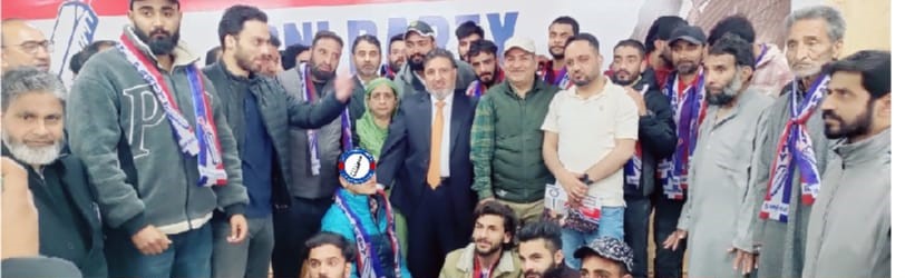 Political activists, workers from Sgr city join Apni Party