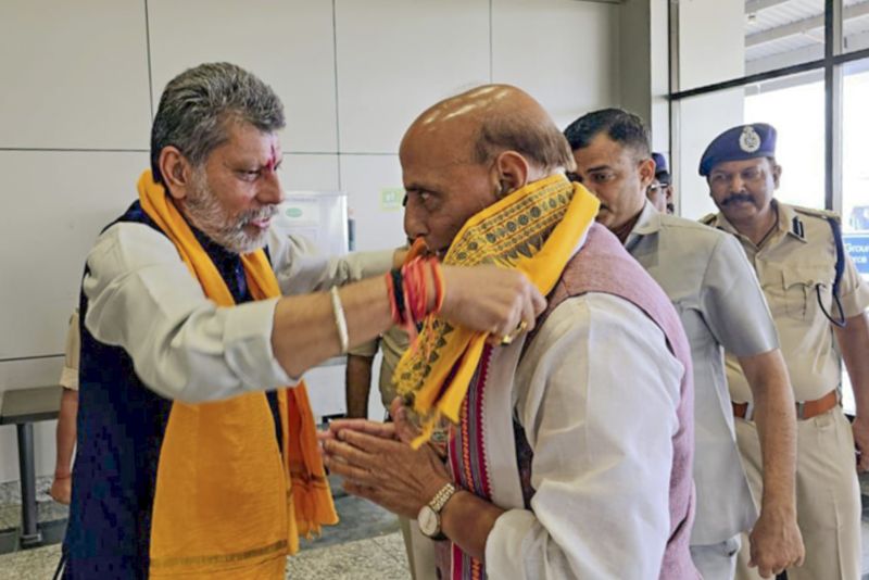 Corruption rises when Cong comes to power; party now looking like ‘Bigg Boss’ house: Rajnath