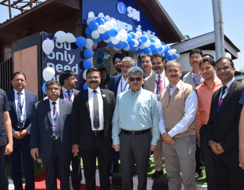 CS inaugurates ‘SBI e-Corner’ inside Civil Sectt campus
