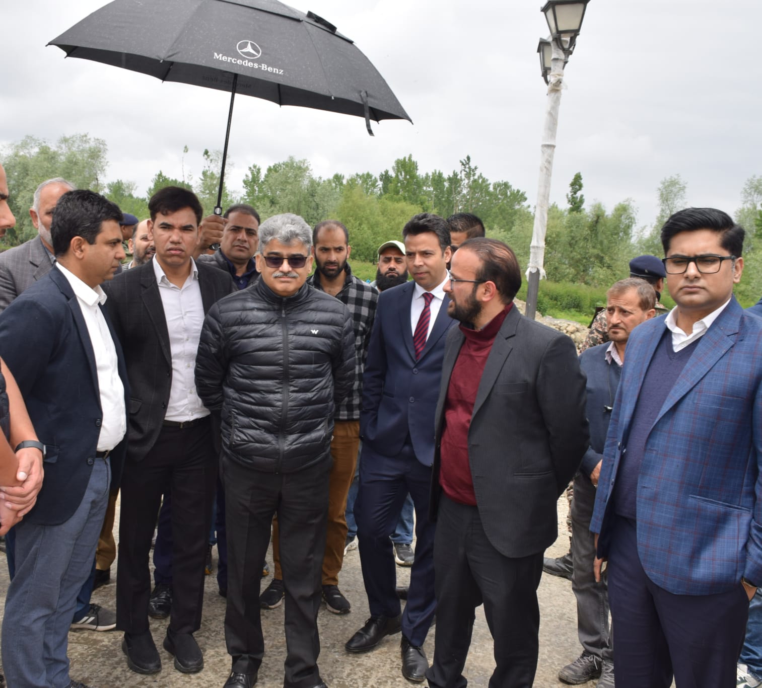 CS tours Srinagar to assess progress of Smart City works