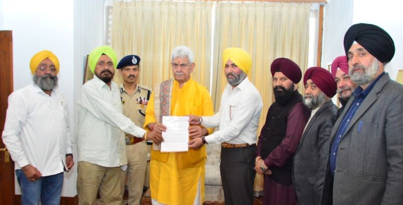Chairman J&K Sikh Coordination Committee calls on LG