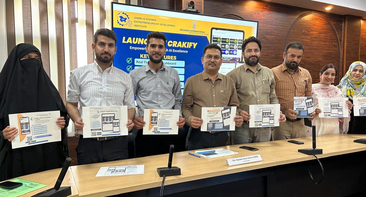 Director JKEDI launches online exam preparation app ‘Crakify’