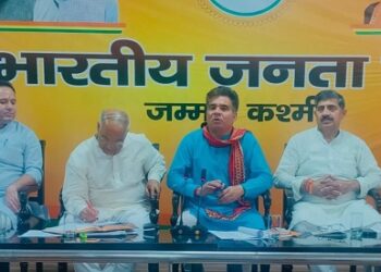 BJP reviews election activities, expresses confidence of win in Jammu and Udhampur