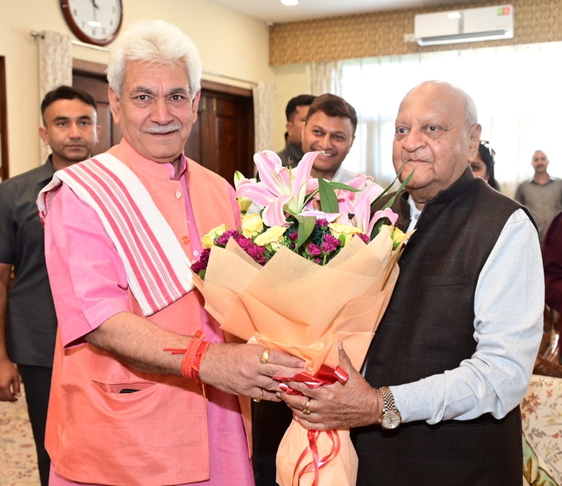 J&K’s economy surging ahead, offers best investment opportunity to investors: LG Sinha