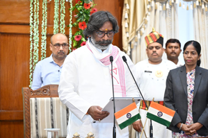 Hemant Soren takes oath as 13th chief minister of Jharkhand