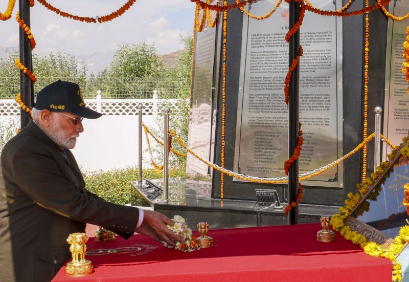 Any terror attempt by Pak will be crushed with full force: PM