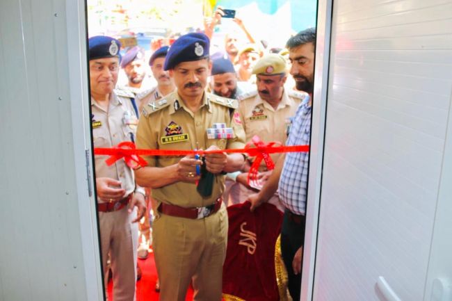 DGP inaugurates Chandanwari Police Post