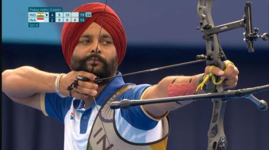 Harvinder advances to pre-quarters in quest for second Paralympics medal