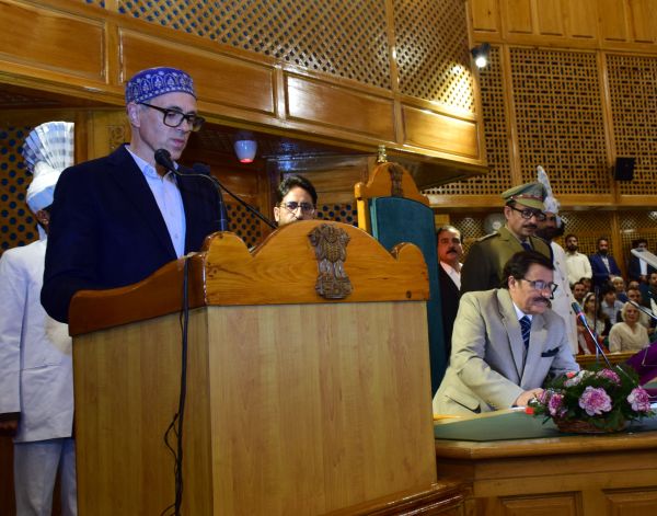 MLAs administered oath, Omar takes pledge in Kashmiri