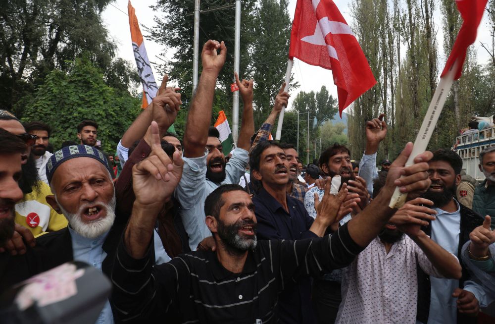 With 42 seats, NC registers spectacular victory