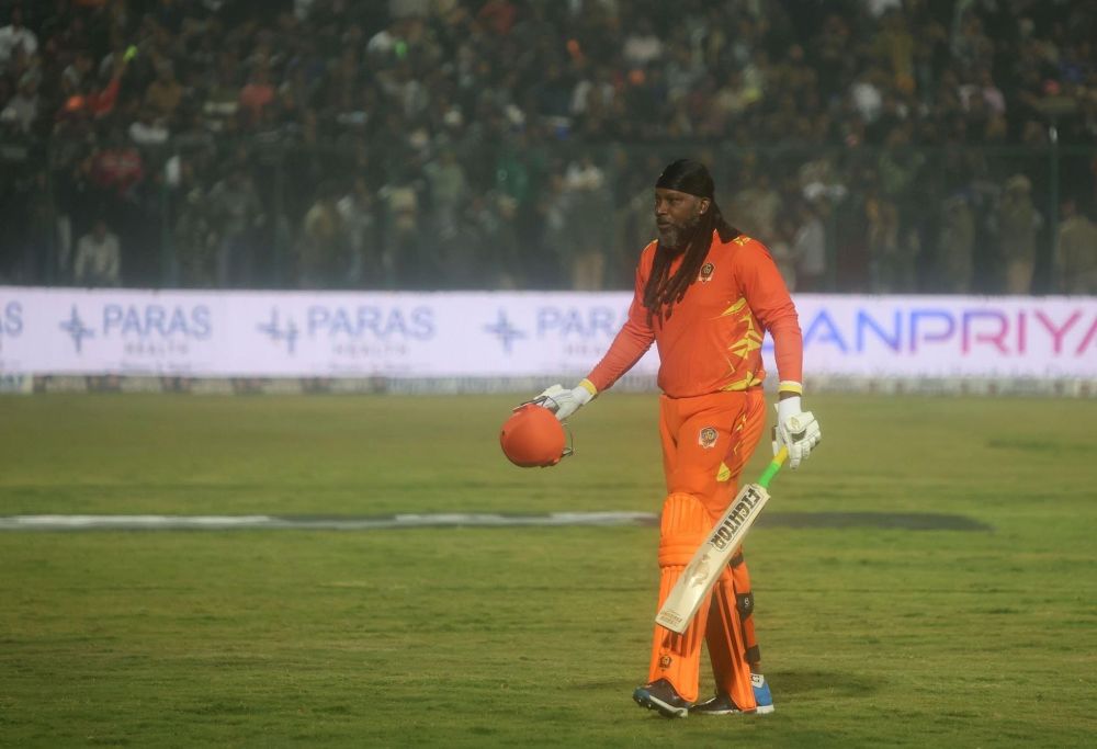 Bakshi Stadium in Srinagar comes alive with the Legends League Cricket (LLC)