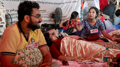 Junior doctors, protesting over RG Kar horror, continue fast unto death amid Durga Puja festivities