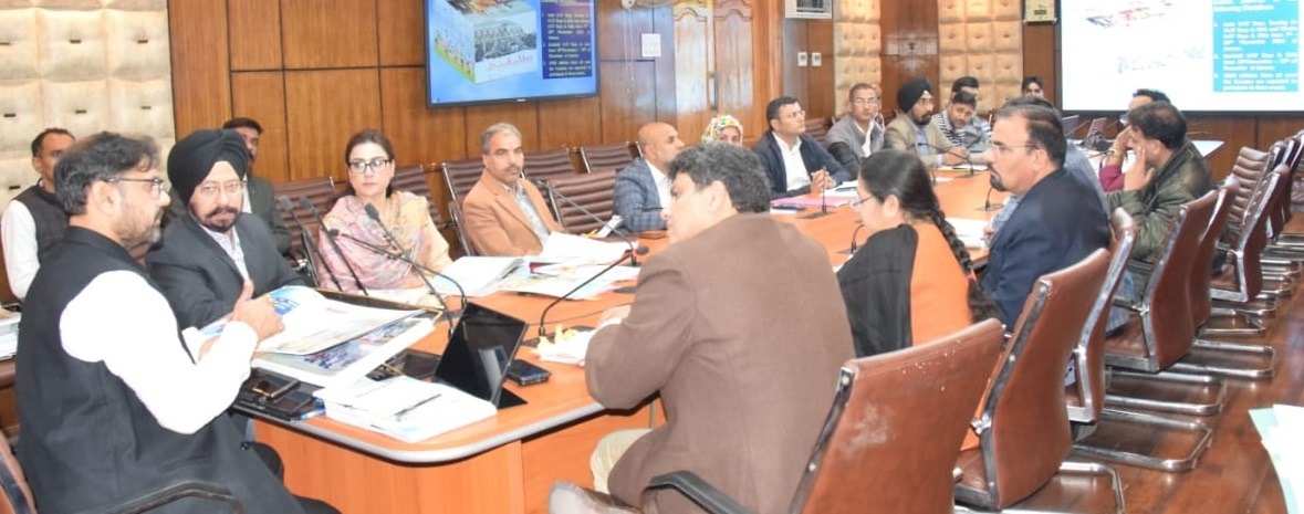 Satish Sharma reviews working of Youth Services & Sports Department