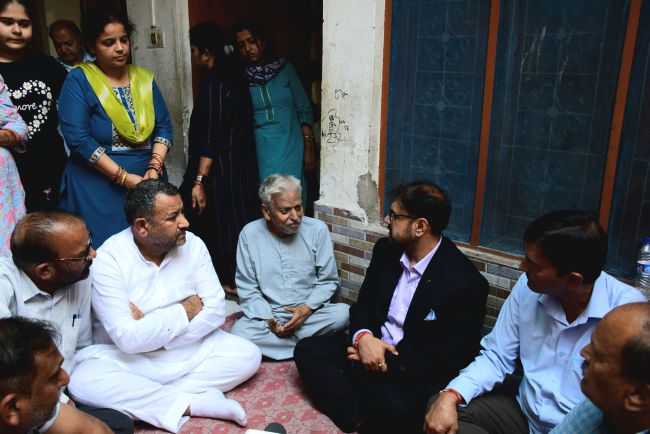 Satish Sharma visits Abrol’s residence; consoles bereaved family, assures them all support