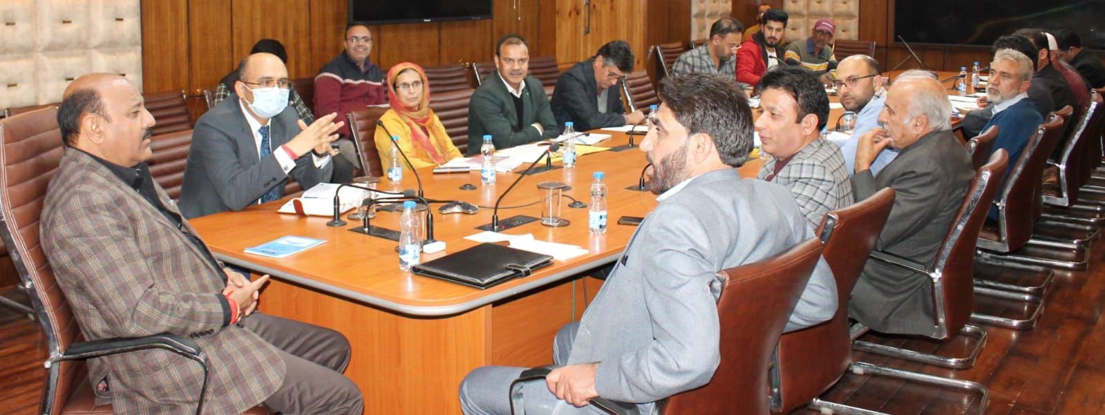 Deputy CM reviews progress on PWD projects in Shopian, Pulwama
