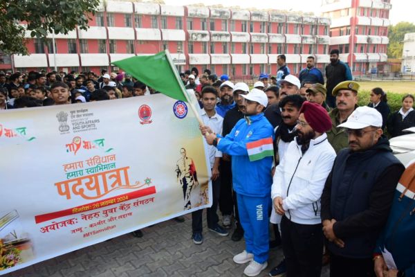 Govt to ensure enhanced facilities for students, sportspersons: Satish Sharma