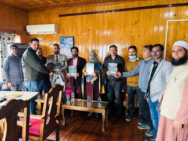 Assistant Professor of GDC Kulgam publishes His 26th Book
