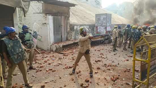 UP: 3 killed in clashes during violent protest against Sambhal mosque survey