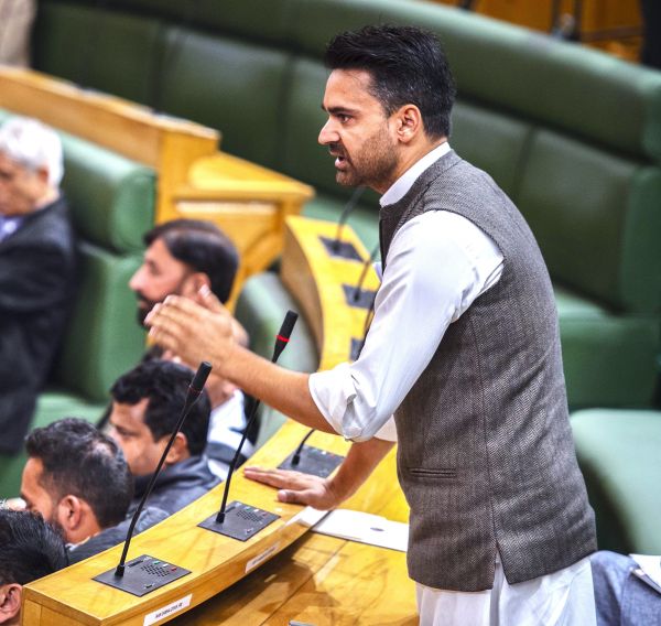 Rucks in in J&K Assembly as PDP’s Parra submits resolution on Article 370 restoration