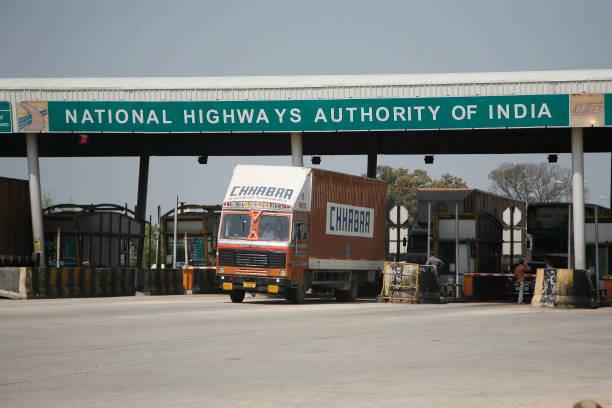 Govt collected Rs 1.44 lakh cr toll at highway plazas under public-private partnership since 2000