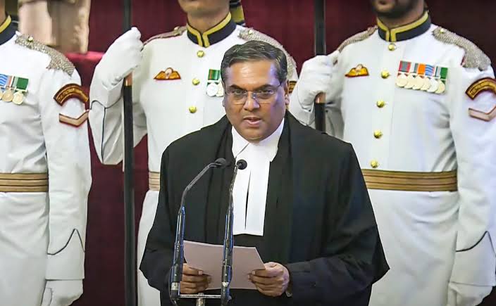 Justice Sanjiv Khanna takes oath as 51st CJI, PM, others wish him