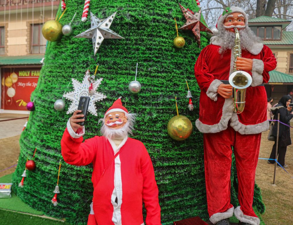 Christmas celebrated with religious fervour in J&K