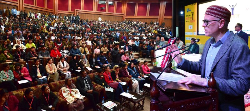 Omar Abdullah stresses on sparing youth from academic overburden