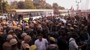 More than 160 protesting farmers arrested in Noida