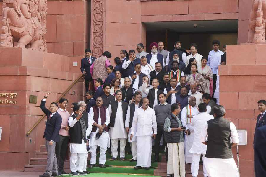    Opposition raises concerns over simultaneous polls; BJP, allies say burden on exchequer will be lessened