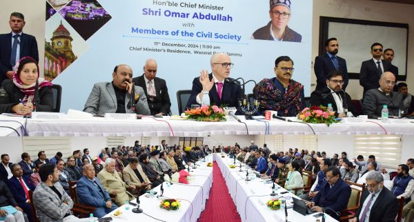 Translate your ideas into socially useful, commercially viable applications: LG to youth