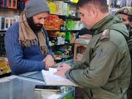 Police inspects vendors to curb misuse of SIM cards in Valley