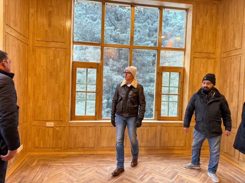CM Omar Abdullah reviews progress of construction of convention centre in Gulmarg