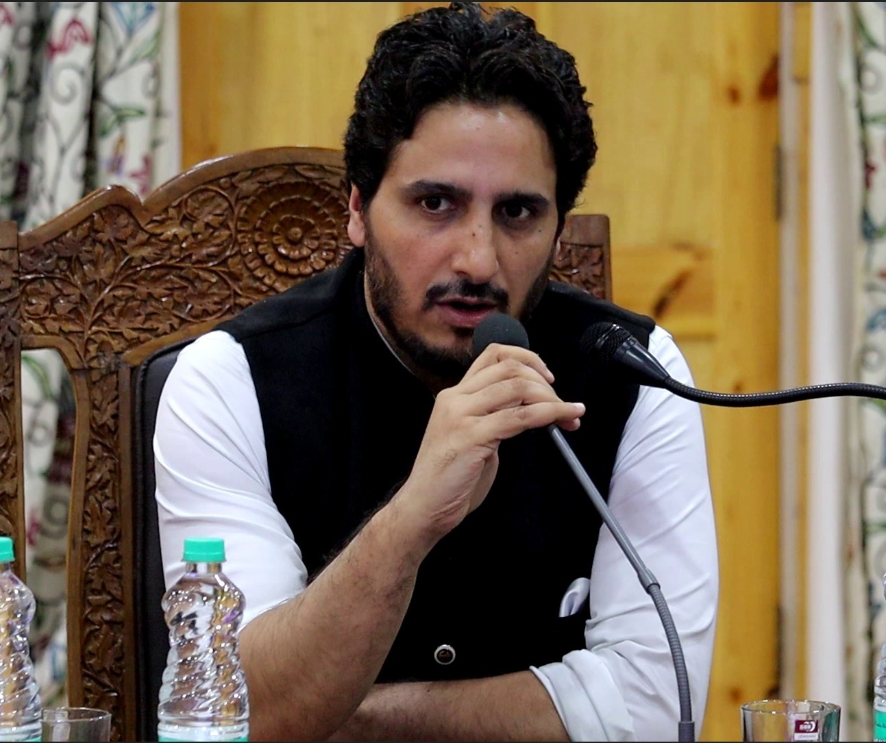 Qazi Salman promoted as Director PIB Srinagar