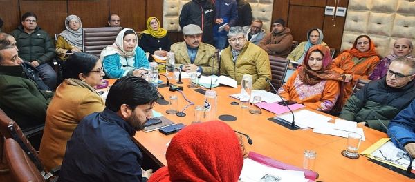 Sakeena Itoo reviews functioning of H&ME deptt in Sgr, Budgam, Gbl, Pul districts