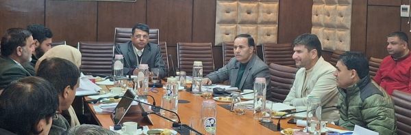 ACS reviews educational scenario of Kashmir division