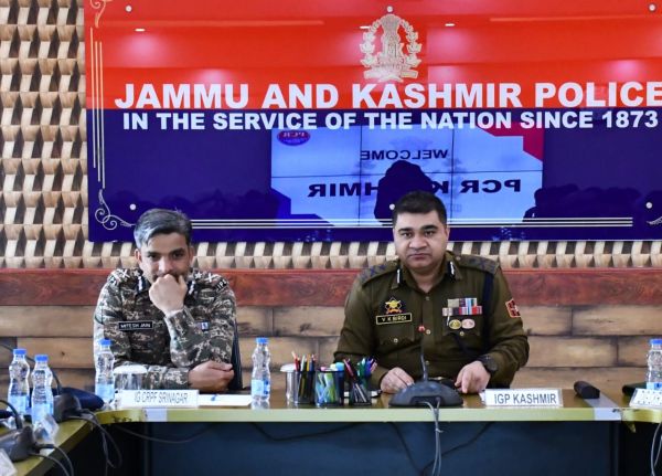Police, CRPF hold joint security review meeting at PCR Kashmir