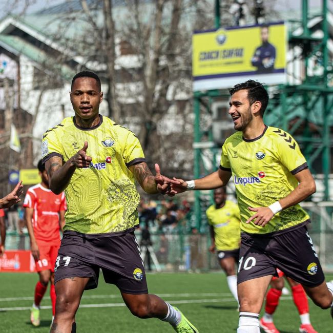 Real Kashmir move up the ladder as Namdhari pay the penalty