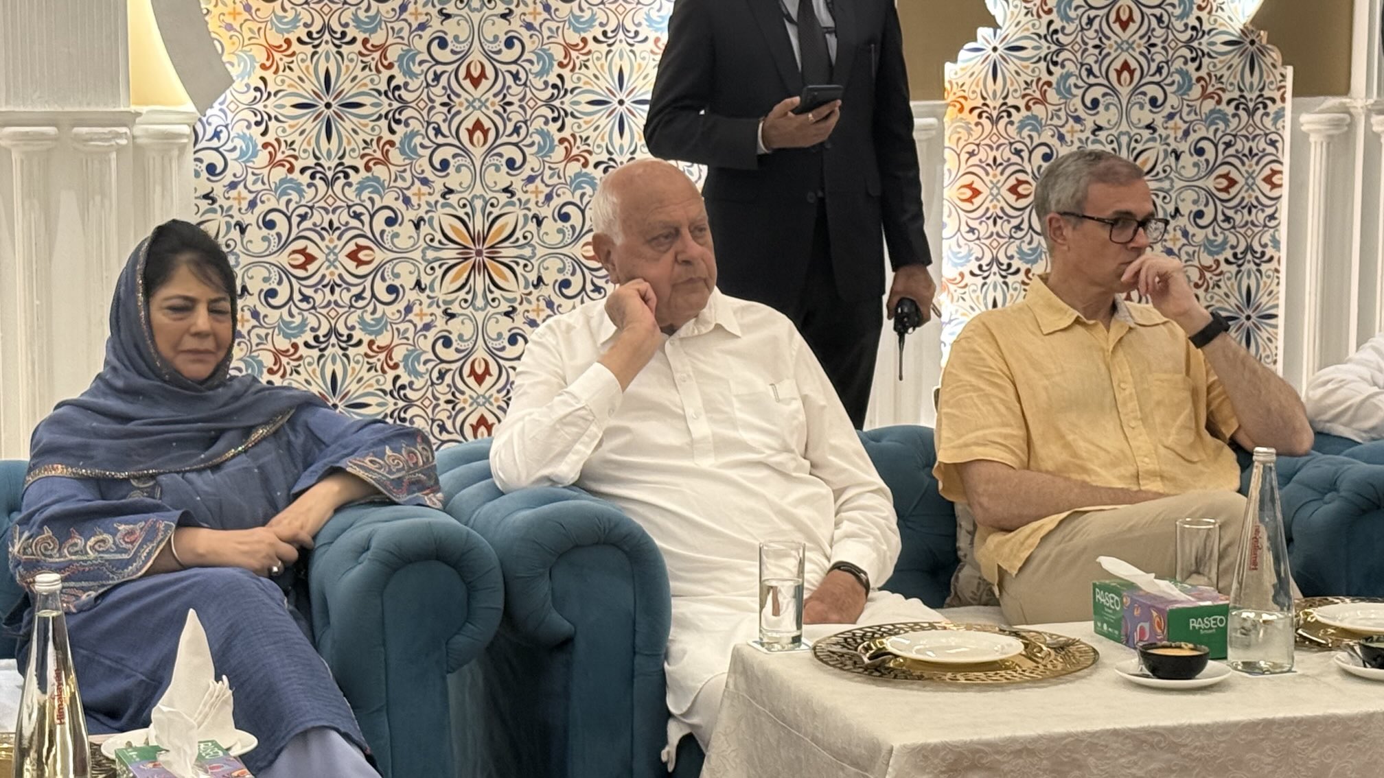 CM, Dr Farooq attend Mufti’s Iftaar party